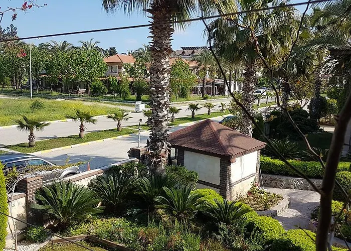 Kompleks Demirkaya בית נופש קמר